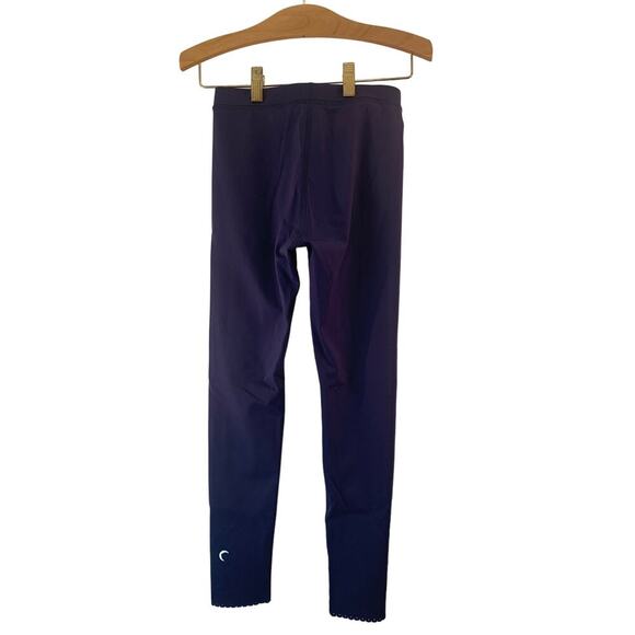 ZYIA Girl's Active Navy Leggings with Scalloped  Hem / Size: L 12-14 - Picture 2 of 12